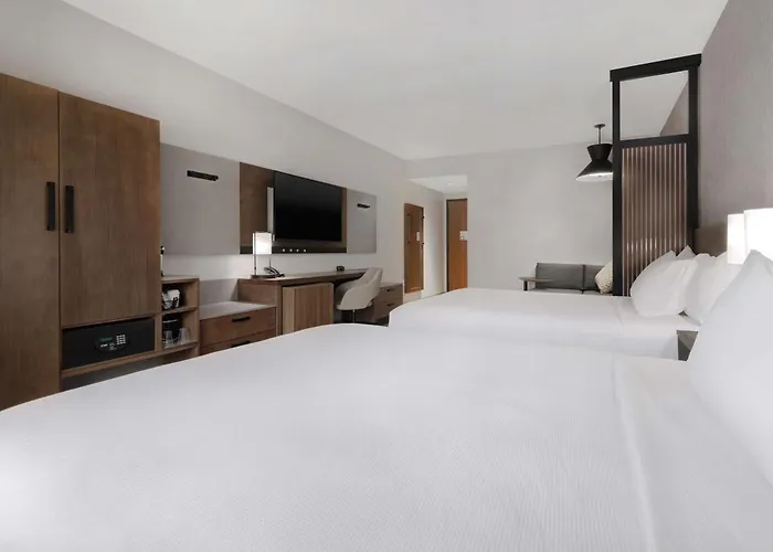 Hyatt Place *