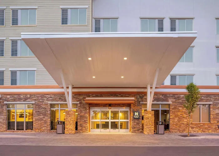 Hyatt Place *