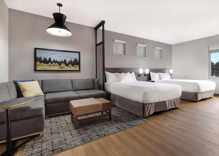 Hyatt Place Hotel *